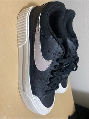 Nike Black Sneakers with White Sole